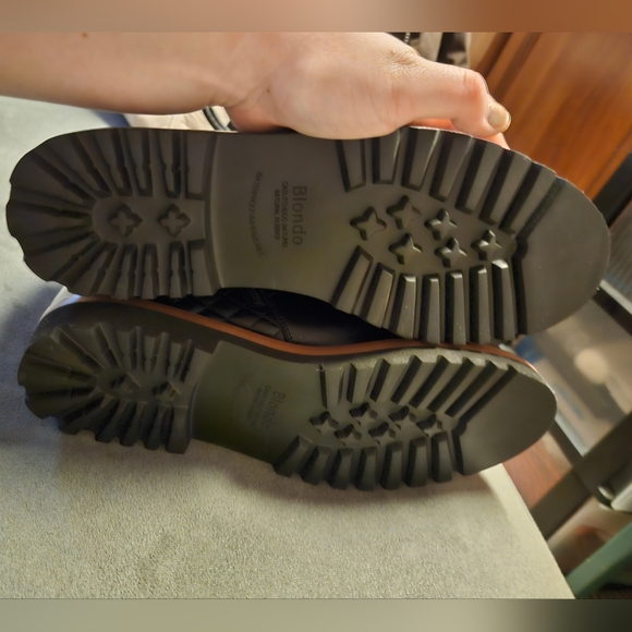 New without box Blondo Helen Waterproof Boots - Picture 7 of 9